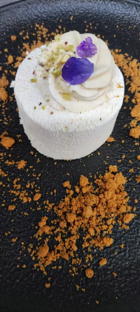 WhatsApp-Image-2025-06-11-at-09.23.49-463x1030